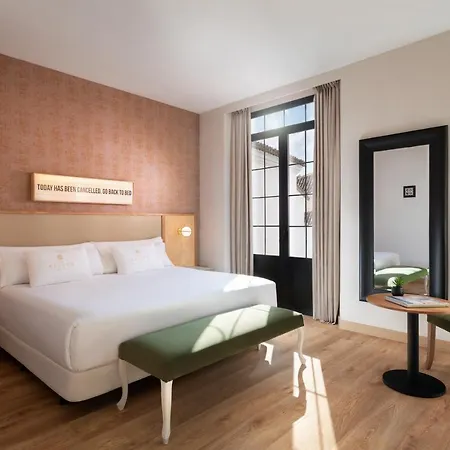 Seises Sevilla, A Tribute Portfolio Hotel