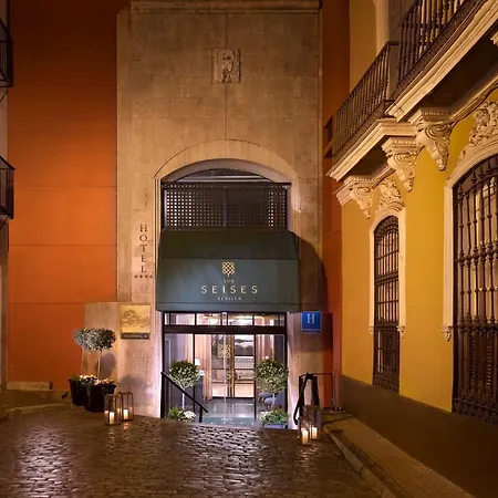 Seises Sevilla, A Tribute Portfolio Hotel Sevilla