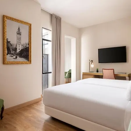 Seises Sevilla, A Tribute Portfolio 4*