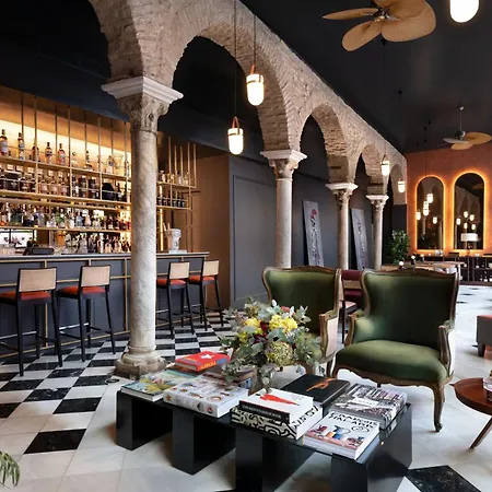 Seises Sevilla, A Tribute Portfolio Hotel