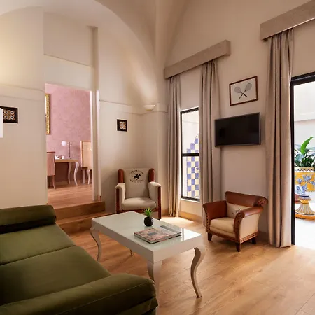 Seises Sevilla, A Tribute Portfolio 4* إشبيلية